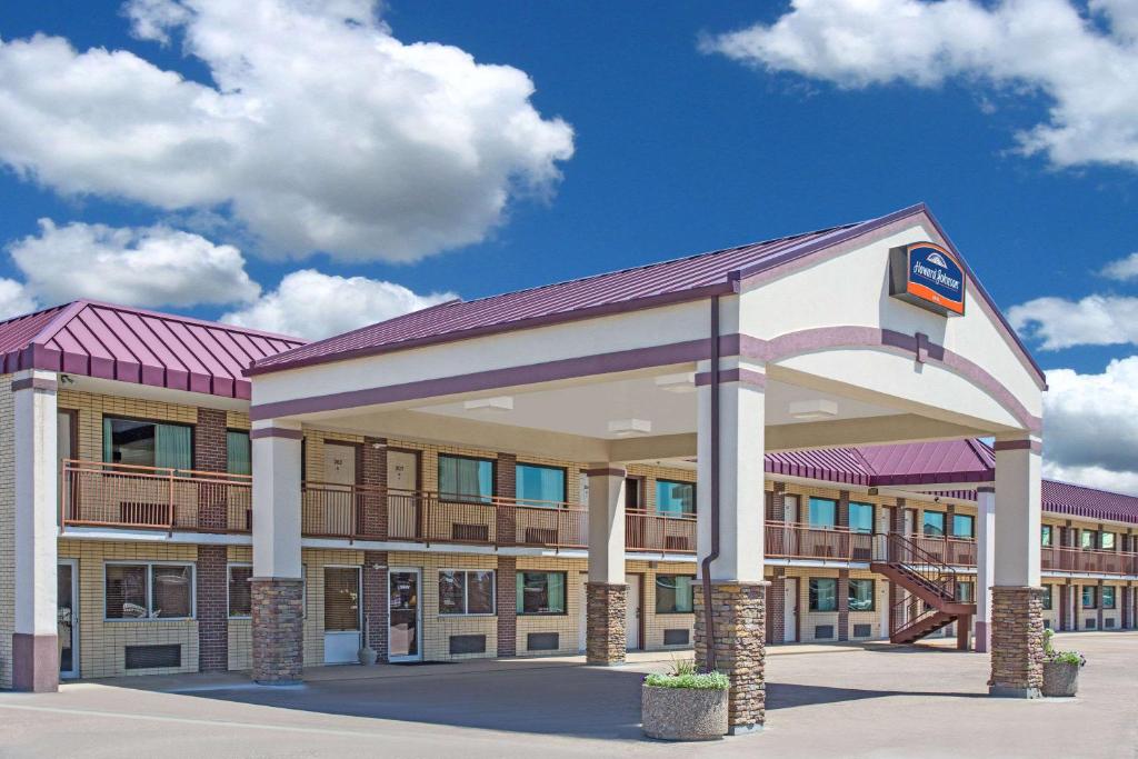 North Platte Inn and Suites - main image