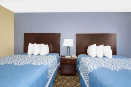 Days Inn by Wyndham North Platte - image 9