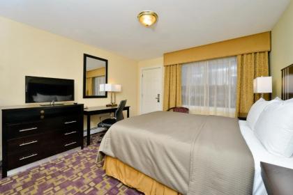 Americas Best Value Inn Providence-North Scituate - image 9