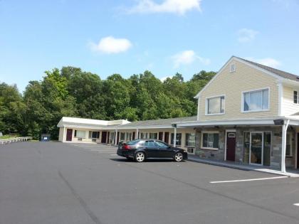 Americas Best Value Inn Providence-North Scituate - image 2