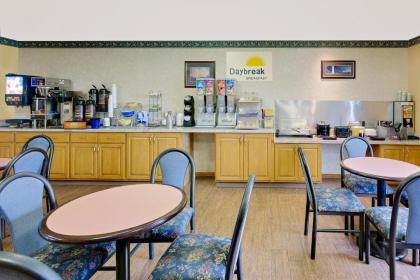 Days Inn by Wyndham North Sioux City - image 15