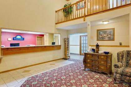 Days Inn by Wyndham North Sioux City - image 5