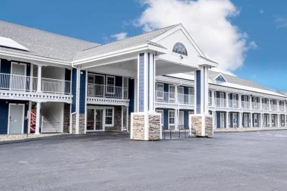 Hilltop Inn  Suites   North Stonington