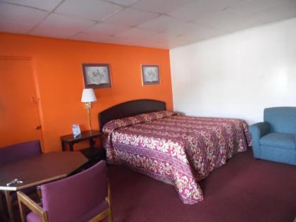 Tazewell Motel - image 3