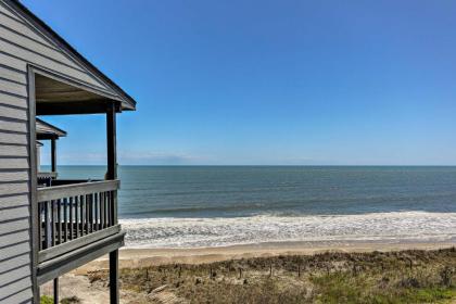 Topsail Beach Oceanfront Oasis with Stunning Views! - image 5