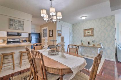 N Topsail Beach Oceanfront Condo with Pool! - image 15