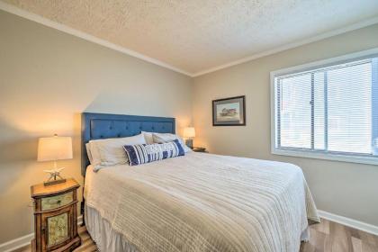 Sunny North Topsail Beach Oceanfront Escape! - image 15