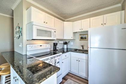 Sunny North Topsail Beach Oceanfront Escape! - image 3