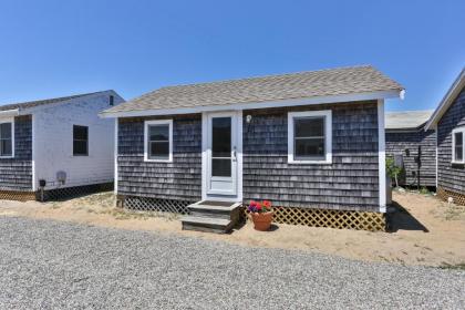 Truro Beach Cottages - image 10