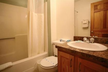 3 Bedroom Deer Park Condo on Lake and close to Recreation Center - image 13