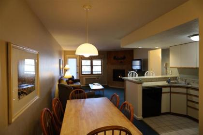 Deer Park 2 Bedroom with free shuttle to Loon Mountain! - image 2