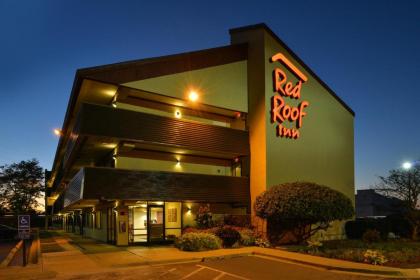 Red Roof Inn PLUS+ Chicago - Northbrook/Deerfield - image 2