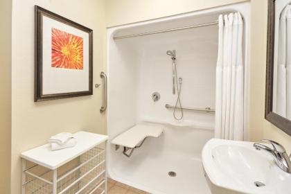 Staybridge Suites Glenview an IHG Hotel - image 5