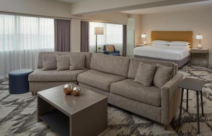 Sheraton Detroit Novi - image 10