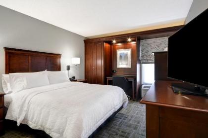 Hampton Inn Detroit Northville - image 13