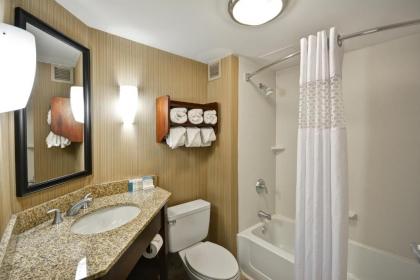 Hampton Inn Detroit Northville - image 14