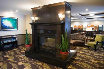 Holiday Inn Express & Suites Northwood an IHG Hotel - image 15