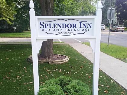 Splendor Inn Bed & Breakfast - image 7