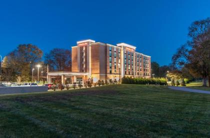 Hampton Inn Norwich - image 1