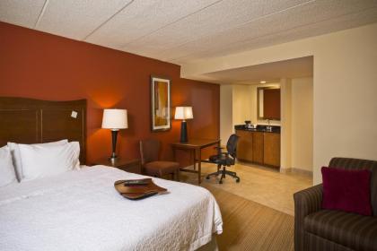 Hampton Inn Baltimore/White Marsh - image 17