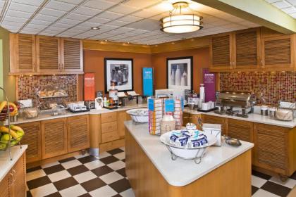 Hampton Inn Baltimore/White Marsh - image 18