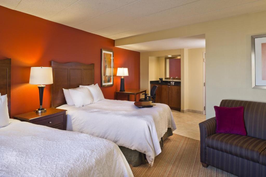 Hampton Inn Baltimore/White Marsh - image 3