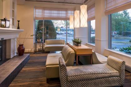 Hilton Garden Inn White Marsh - image 11