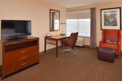 Hilton Garden Inn White Marsh - image 20