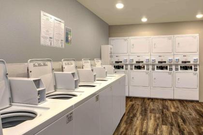 WoodSpring Suites Baltimore White Marsh - Nottingham - image 14