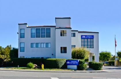 America's Best Value Inn of Novato - image 4