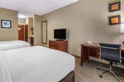 Comfort Inn & Suites St Louis-O'Fallon - image 9