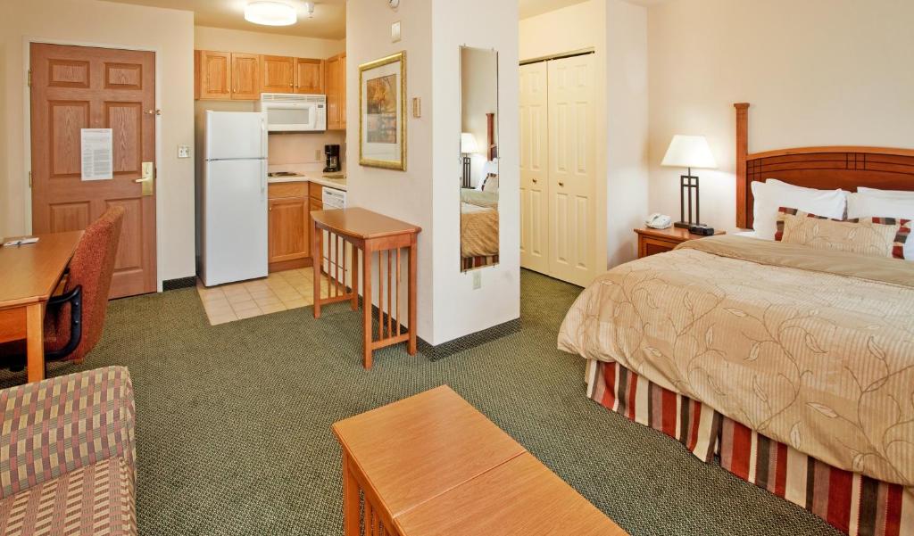 Staybridge Suites O'Fallon Chesterfield an IHG Hotel - image 6