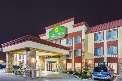 La Quinta Inn & Suites by Wyndham O'Fallon - St. Louis - image 4