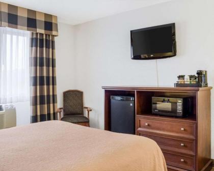 Quality Inn Oacoma - image 7