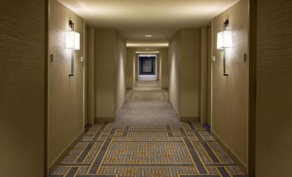 DoubleTree by Hilton Chicago - Oak Brook - image 16