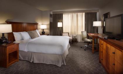 DoubleTree by Hilton Chicago - Oak Brook - image 20