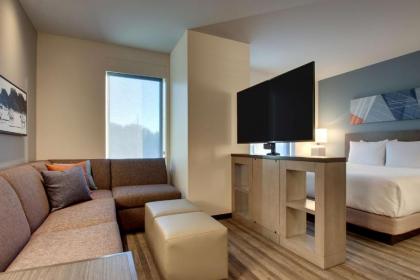 Hyatt House Oak Brook - image 2