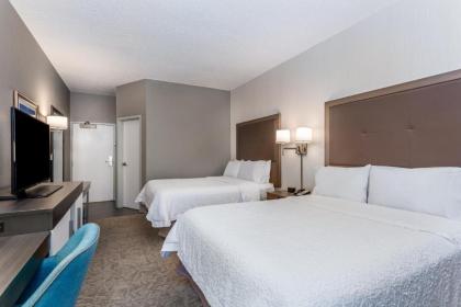 Hampton Inn Milwaukee Airport - image 12