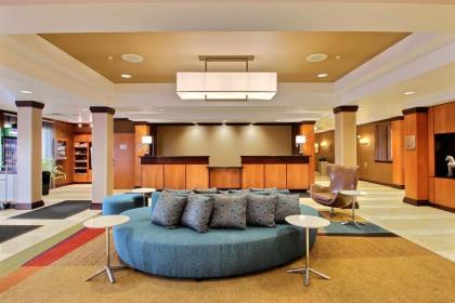 Fairfield Inn & Suites by Marriott Milwaukee Airport - image 13