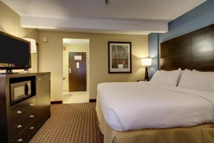 Holiday Inn Express Hotel Fort Campbell-Oak Grove an IHG Hotel - image 8