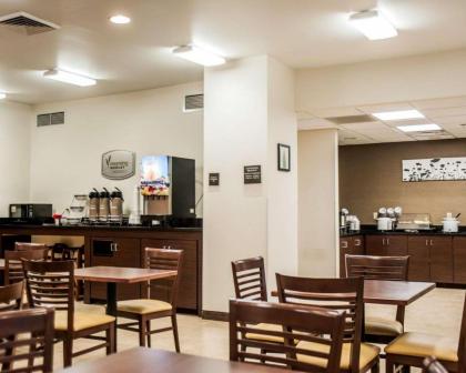 Sleep Inn & Suites Fort Campbell - image 13