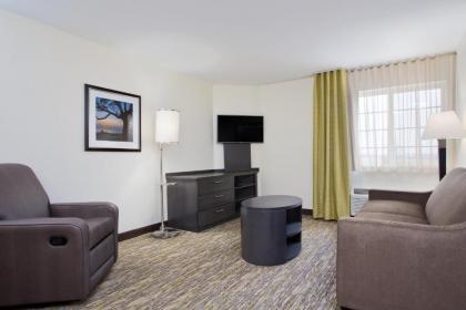 Candlewood Suites Oak Grove/Fort Campbell an IHG Hotel - image 11