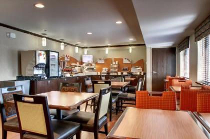 Holiday Inn Express Oak Grove - image 2