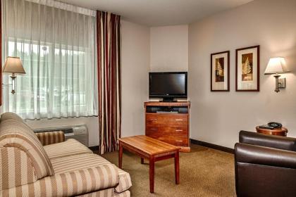 Candlewood Suites Oak Harbor an IHG Hotel - image 13