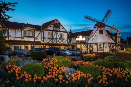 Auld Holland Inn Oak Harbor Washington