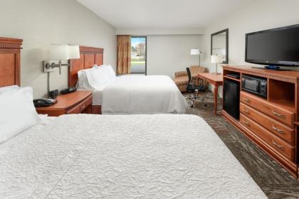 Hampton Inn Oak Ridge Knoxville - image 11