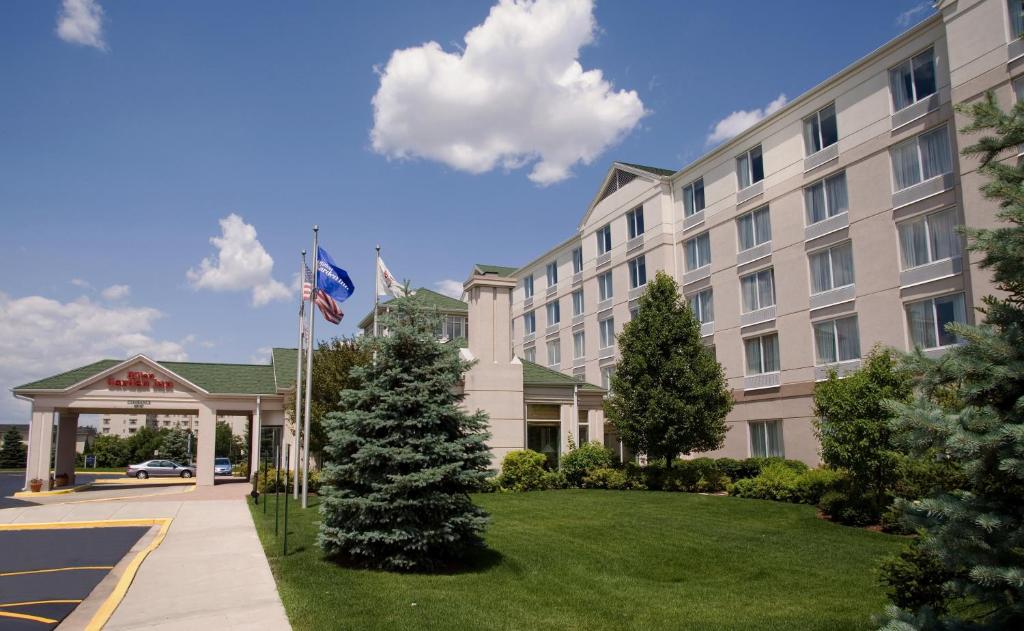 Hilton Garden Inn Oakbrook Terrace - main image