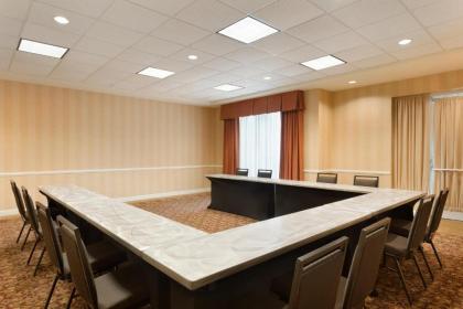 Hilton Garden Inn Oakbrook Terrace - image 17