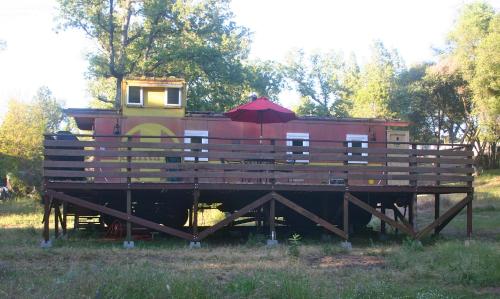 Little Red Caboose - image 4