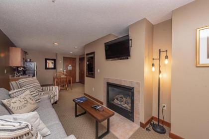 A114   1 Bedroom Suite with Standard View Private Bedroom  Fireplace Oakland